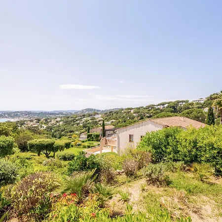 公寓 Les Coteaux De La Nartelle-32 By Interhome *